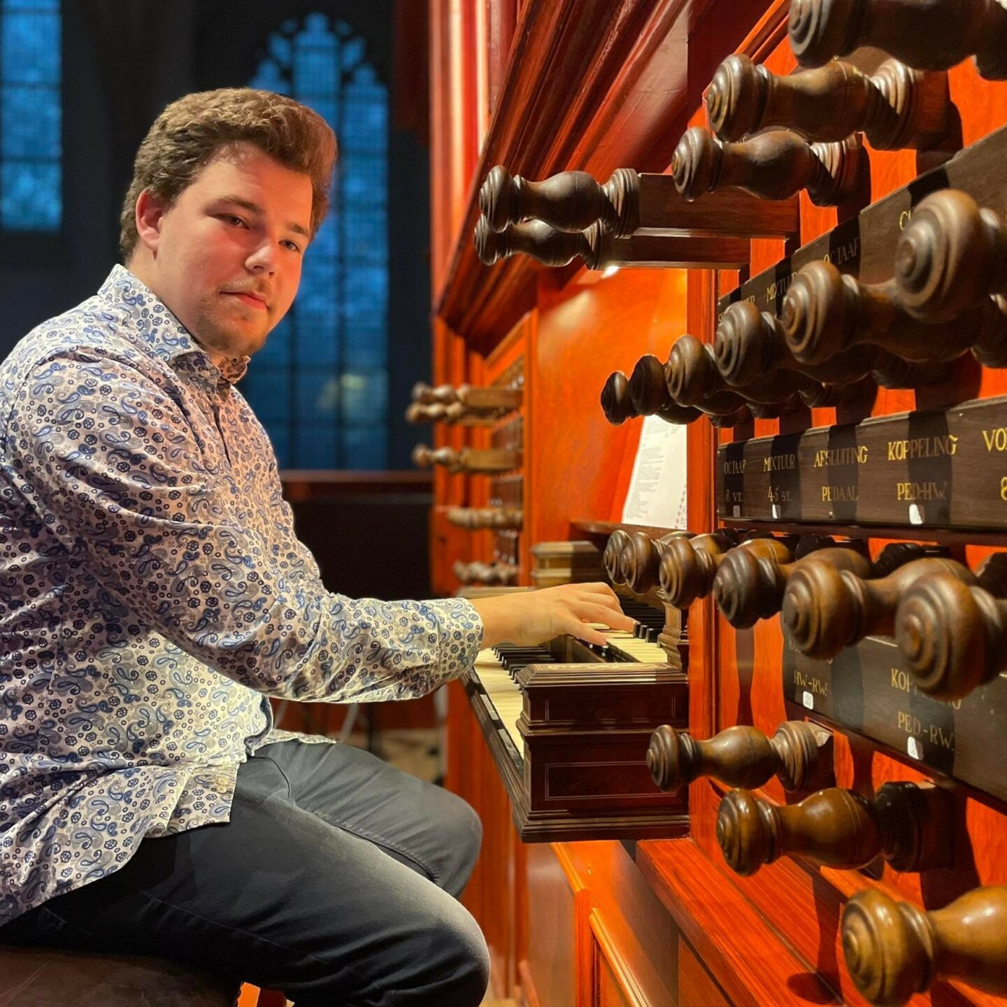 Leander Schoormans speelt derde Marktconcert